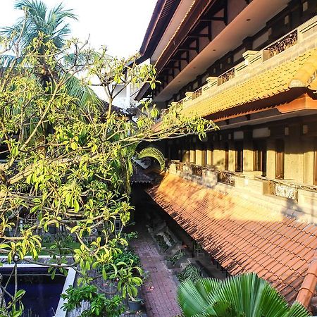 Hotel Puri Tanah Lot Kuta Lombok Exteriör bild